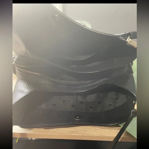 Kate Spade Leila Medium Triple Compartment Shoulder - Picture 4 of 5